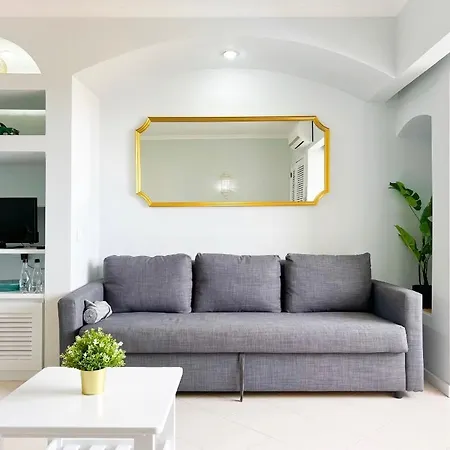 Sea View Apartment